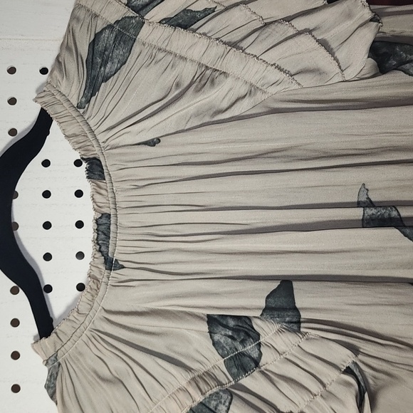 Philosophy Size Large Lightweight Blouse V-Neck Flutter Sleeve Gray - Picture 6 of 7